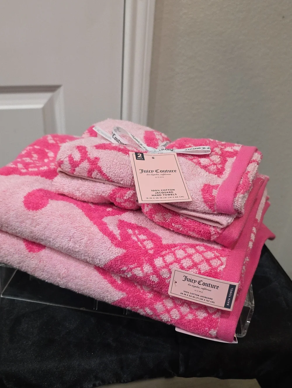 Juicy Couture Home Rose Pattern 100% Jacquard Cotton Bath & Hand Towel Set